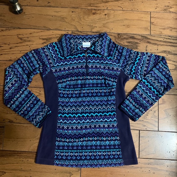 Columbia Tops - Columbia Pullover